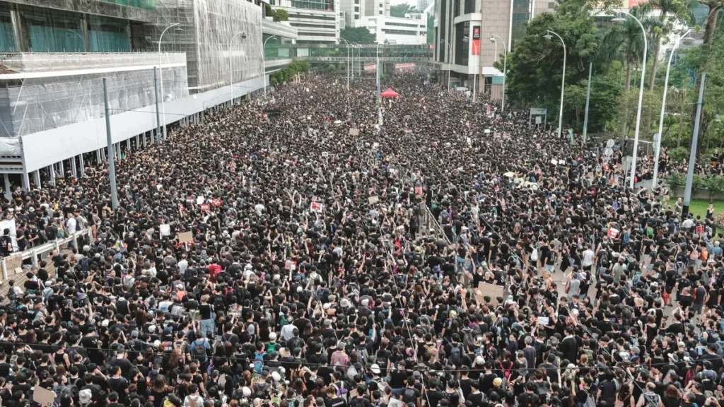 グリーンエキスポ2027が特に混雑する日